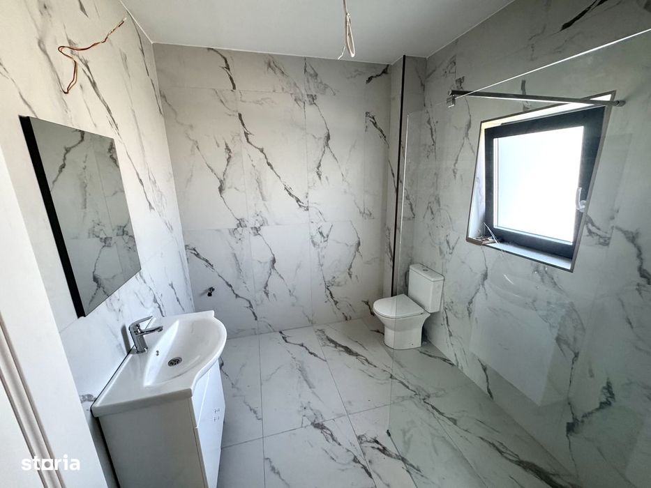 ASFALT! Incalz in pard! Vila 4 camere, Bucium-Hlincea