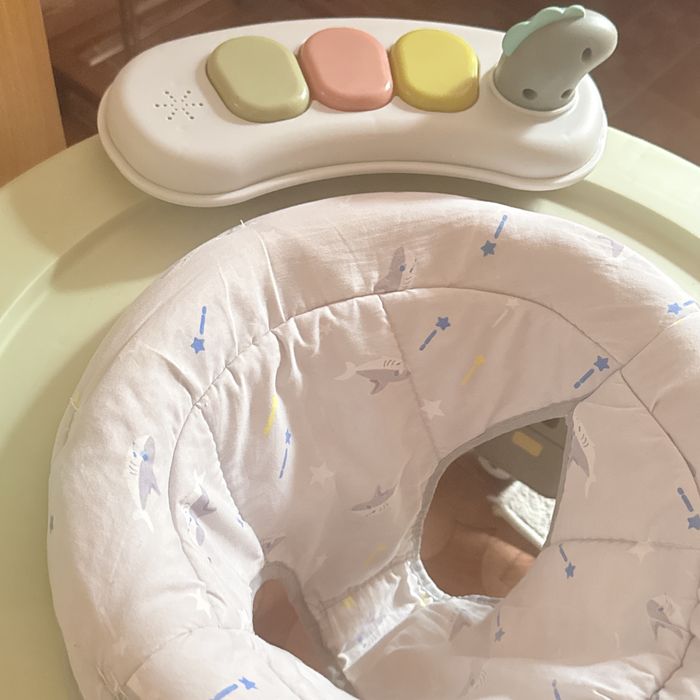 Срочно продам детские ходунки