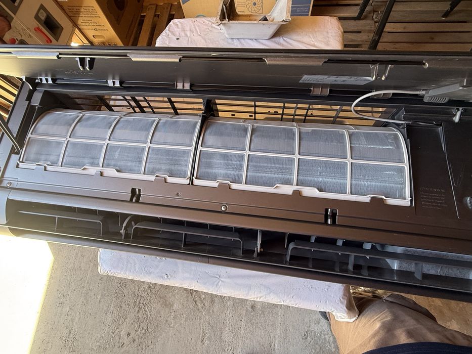 Vand aer conditionat Vivax 18000 btu