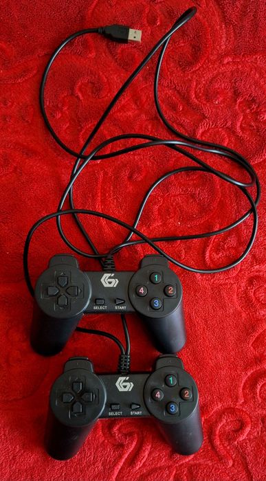 Set 2 Controller-e jocuri retro