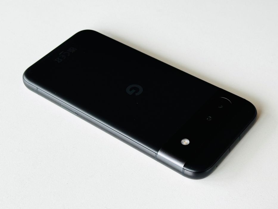 Google Pixel 8A 256GB Black Гаранция 6 месеца