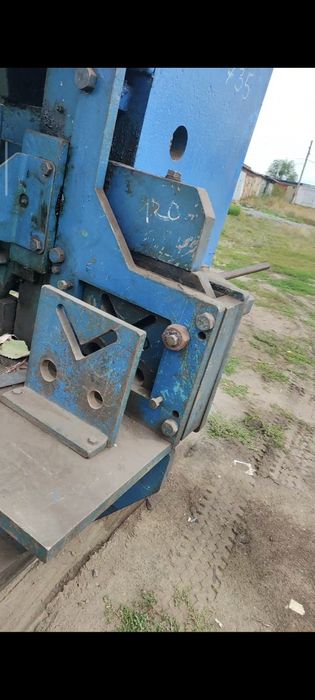 Ножницы гильотинные НЛК 12х2000 обмен