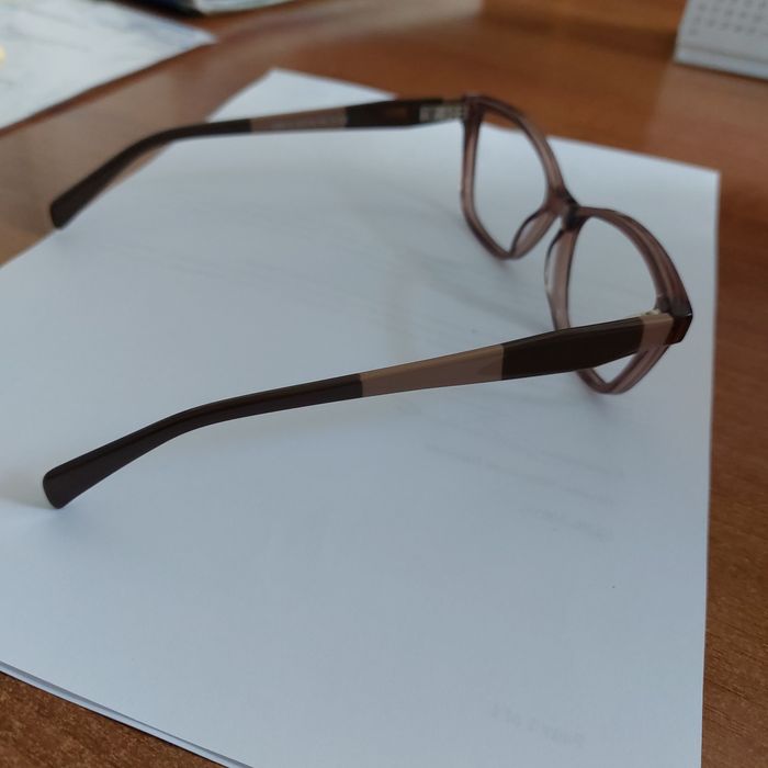 Нови рамки Uniglass