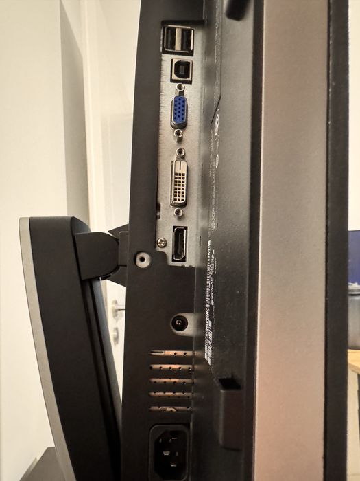 Monitor Dell U2412M – 24”, IPS