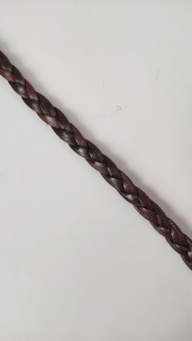 Мека дамска чанта от естествена кожа в "бохо стил" с ресни