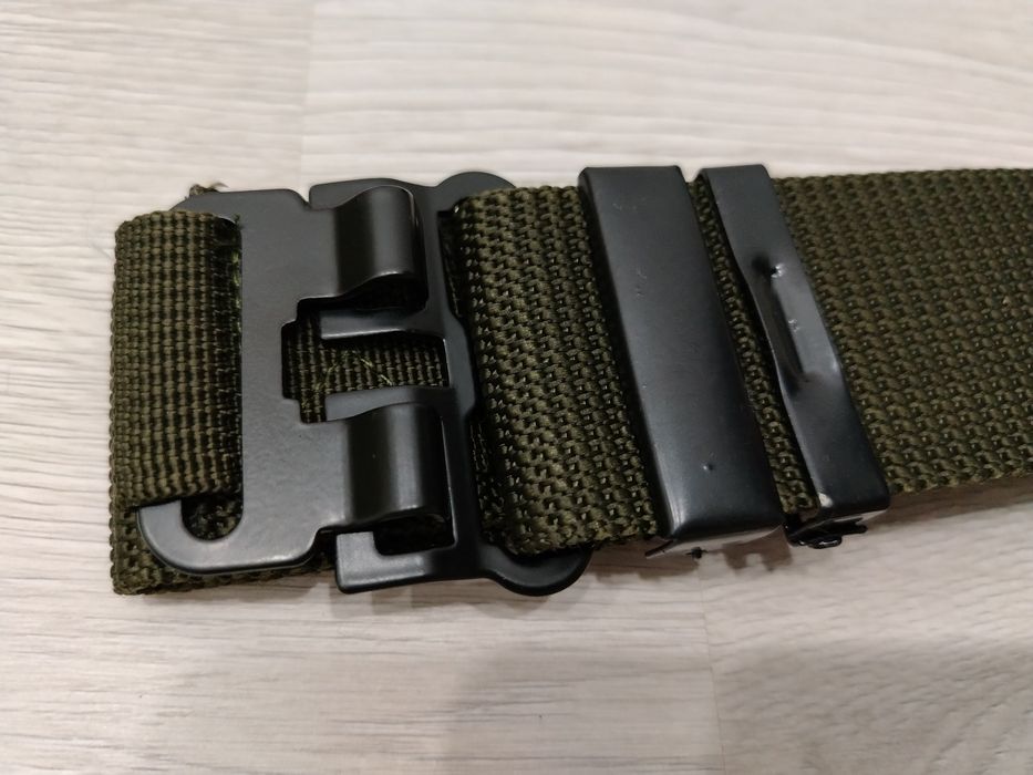 Ремень цвета хаки