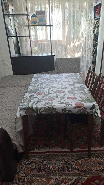 Kvartira sotiladi 2 xonali 3 xona qilingan, g'ishtli dom 18 kvartal