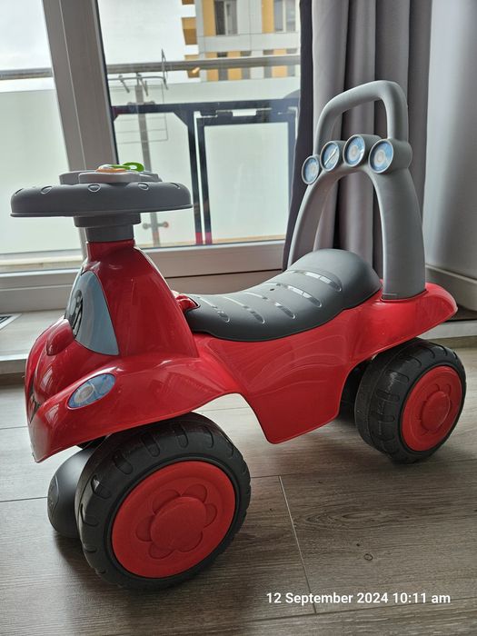 Masinuta Chicco antemergator