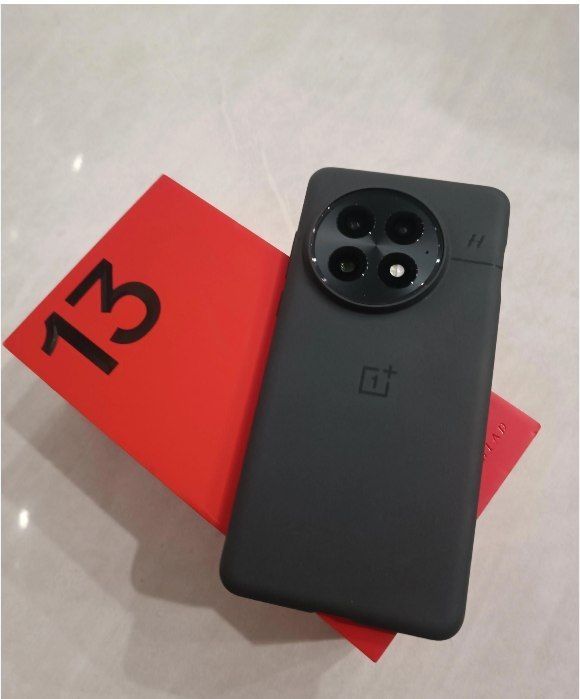 OnePlus 13 Black 12/256 Ideal