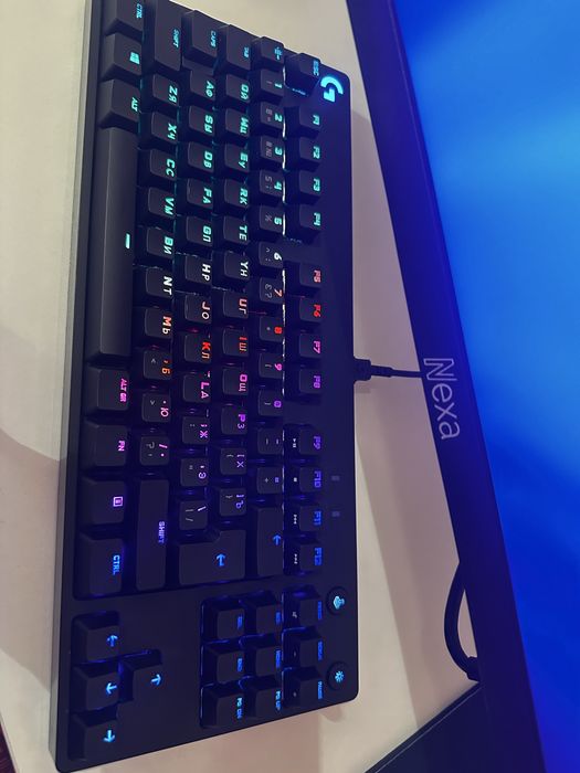 Logitech g pro Клавиатура