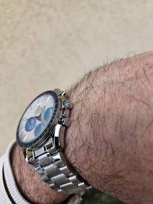 Ceas Quartz de precizie, merge la secundă,  nou, primit cadou.