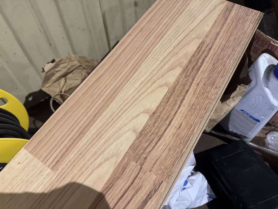 Продам Ламинат б/у