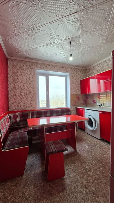 Продам 2 комн.квартиру район Юность!