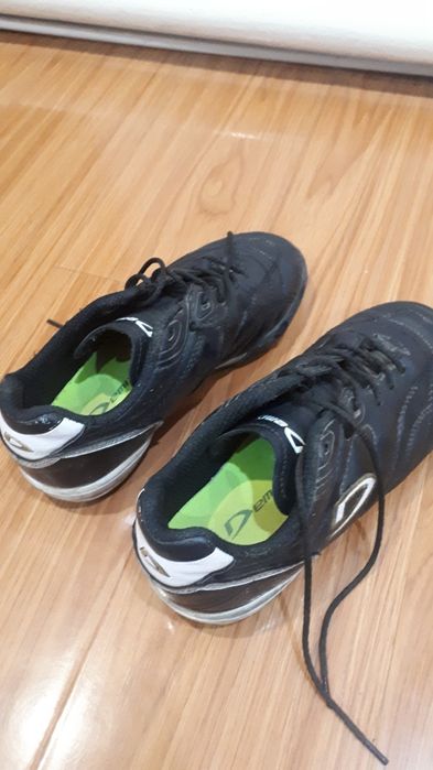 Продам футбольный красовка