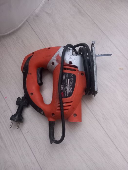 Продам Электро Лобзик