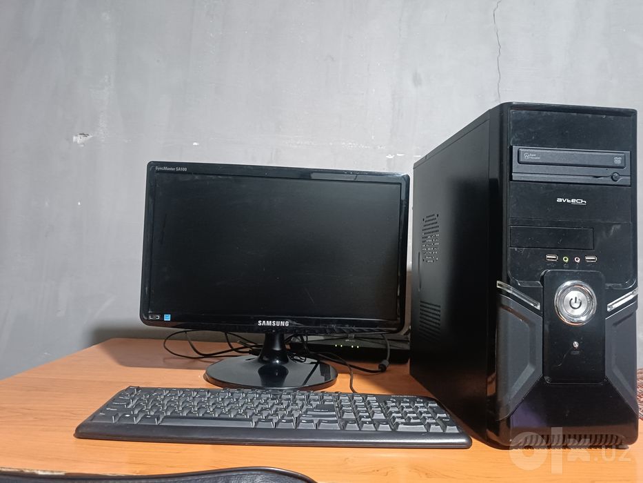 Samsung S19A100N