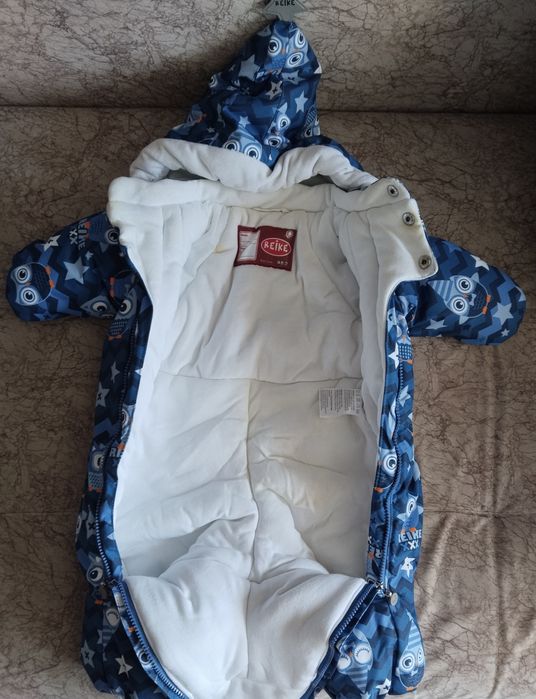 Продам детские вещи