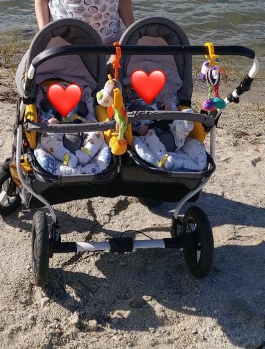 Коляска для двойни