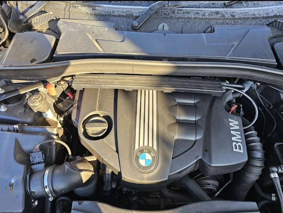Motor complet echipat cu accesorii BMW 318d,118d N47D20A 143cp an 2010