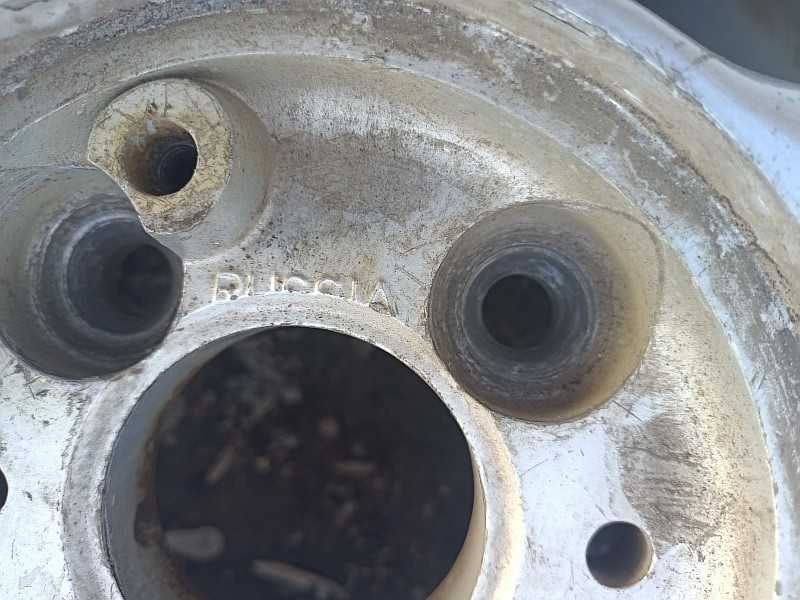 Продам легкосплавные диски на ВАЗ