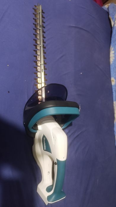 Храсторез Makita