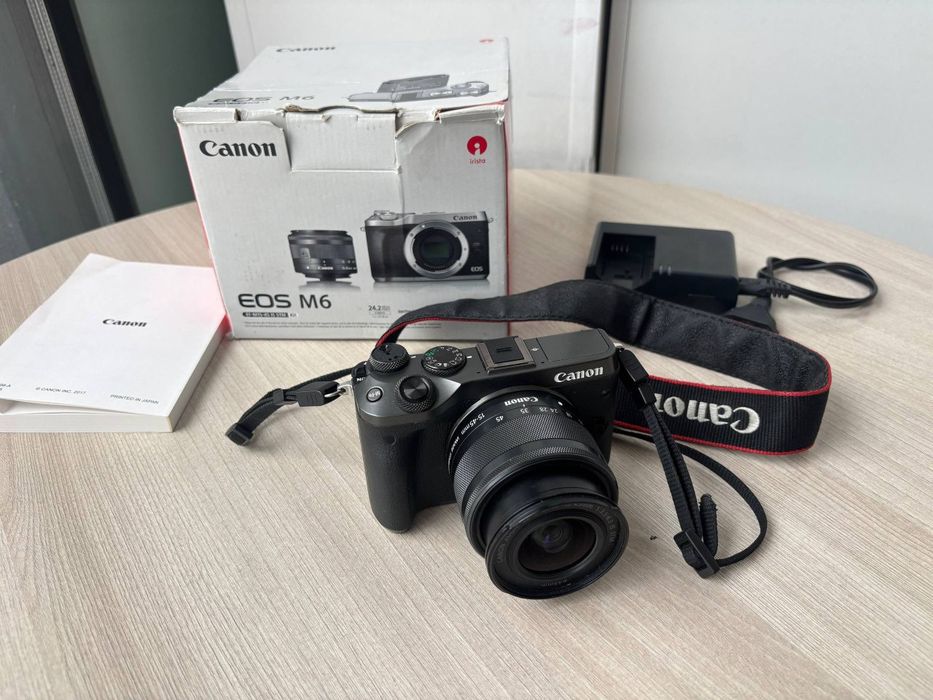 Canon EOS M6 Объектив 15-45 мм
