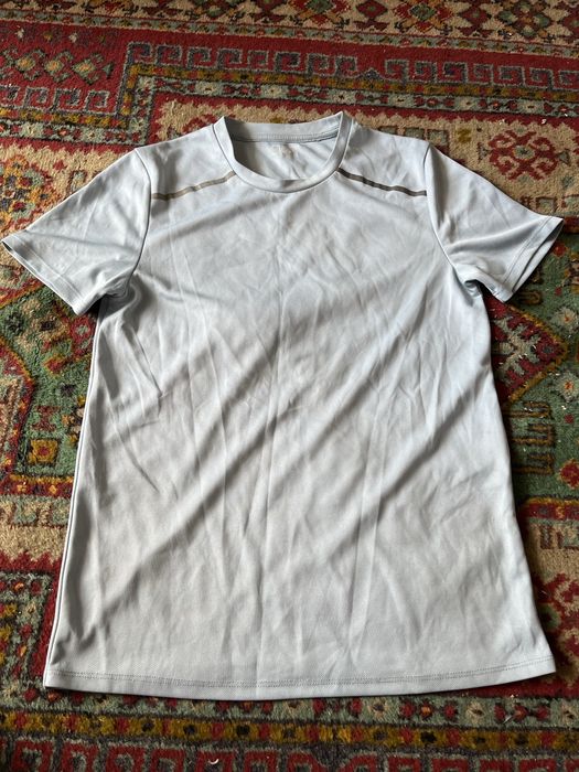 Одежда от майки до брюк