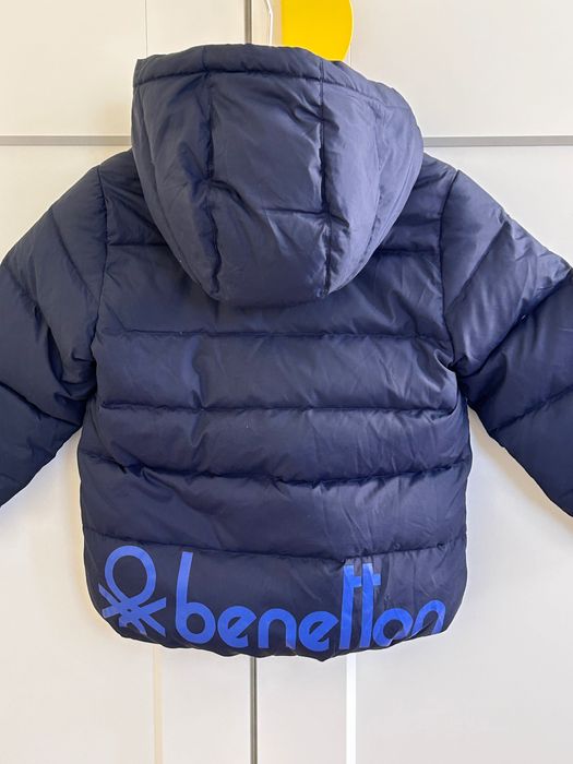 Страхотно топло пухено яке Benetton 4-5години