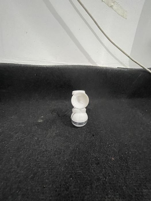 Kedama facuta la inprimata  are bales hole