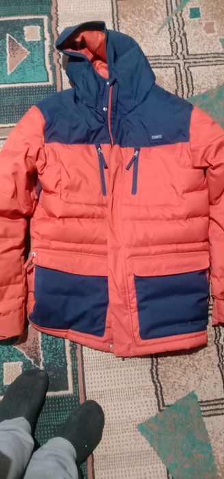 Продам куртку в отличном состоянии