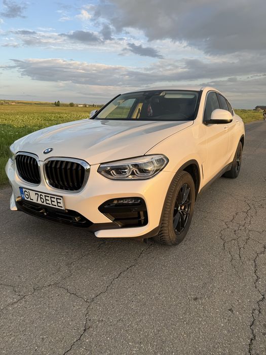 BMW X4 3.0 xDrive – 2021 | Alb Perlat | Impecabil