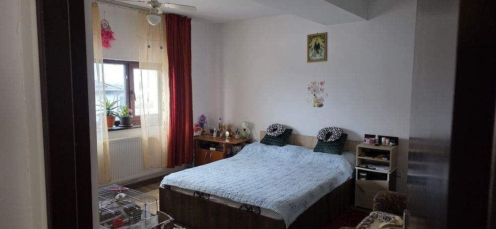 Apartament de vânzare 3 camere