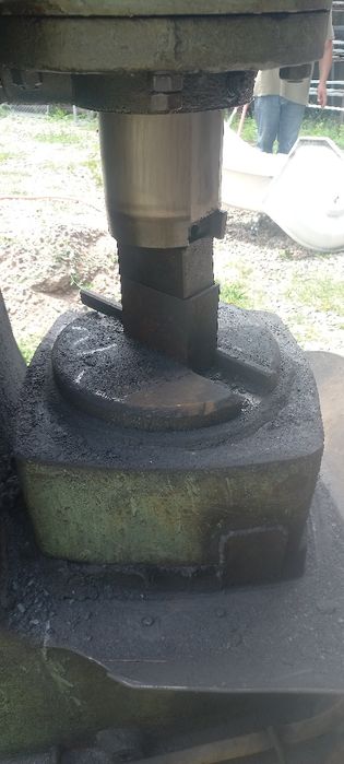 Молот  с оснаской.