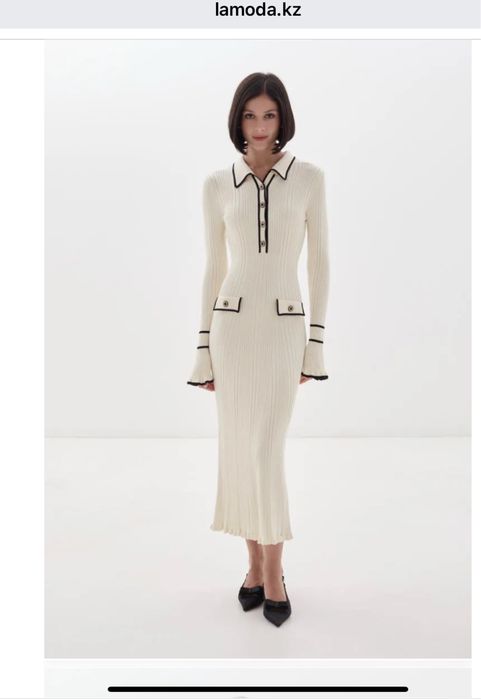 Трикотажное платье