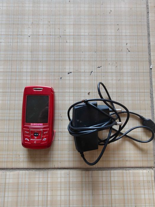 Samsung SGH-E250 на запчасти