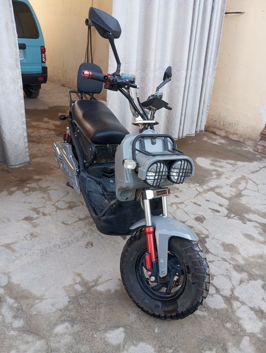 Skuter harbiy sotiladi