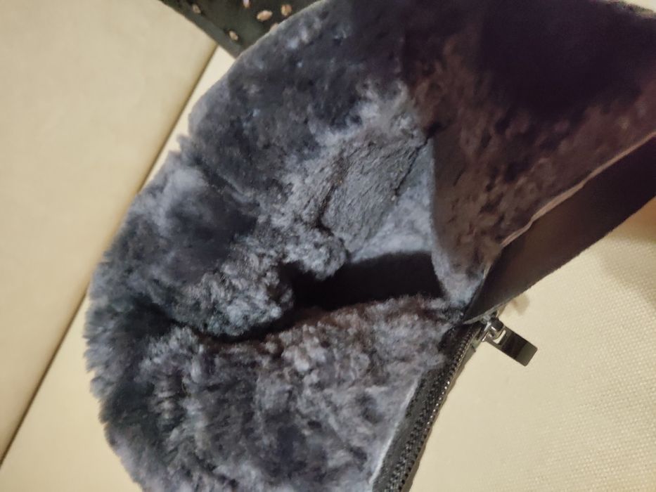 угги,натуралка полностью,б/у