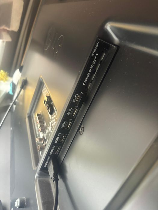 Телевизор LG в отличном состоянии