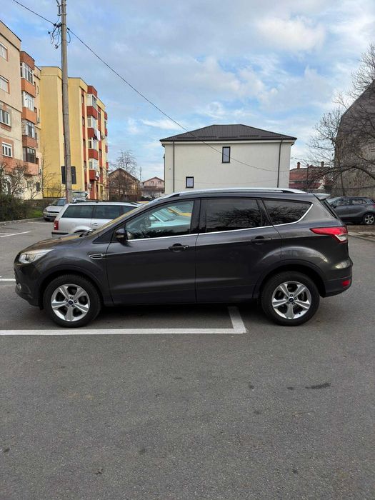 FORD Kuga 2015 — imagine 2