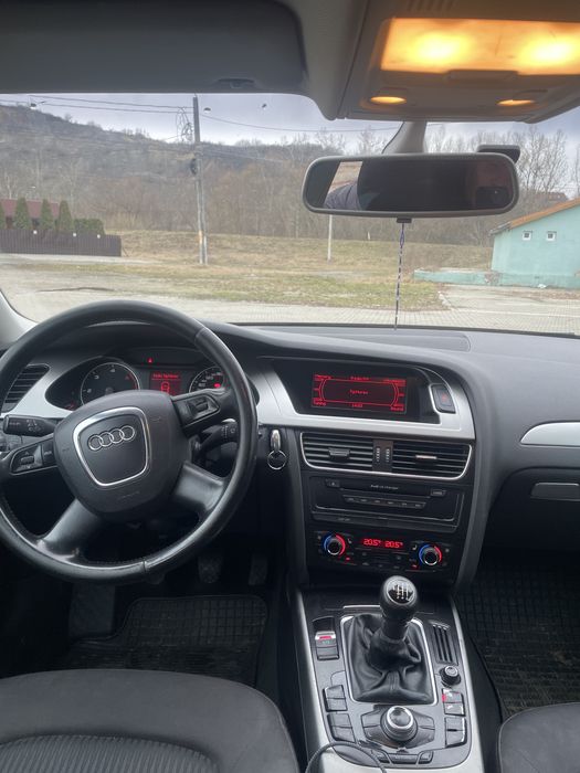 Audi A4 B8 2.0