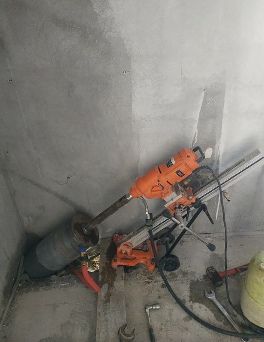 Услуги Алмазное сверление бурение