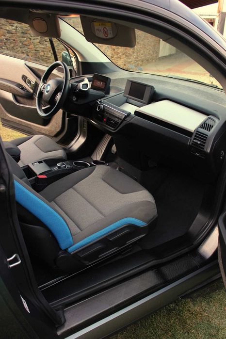 BMW i3S WBY8P610807L37568