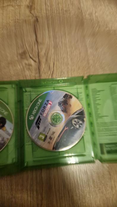 XBOX 1200 LEI negociabil ca nou