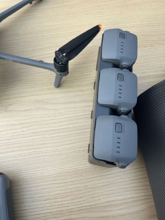 DJI AIR3S FIy more combo