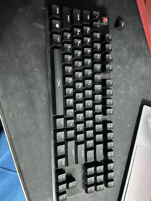 Механическая HyperX Alloy FPS Pro / Cherry MX Red / подсветка