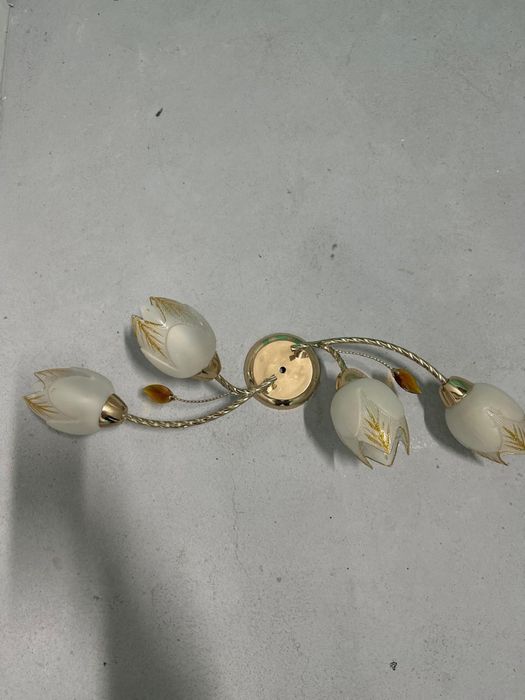 Потолочная люстра