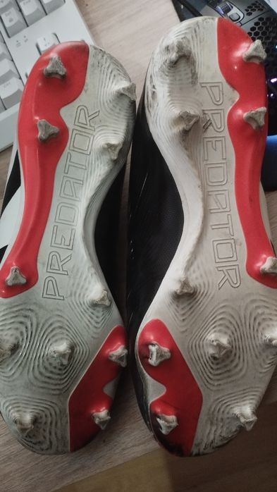 Adidas predator бутонки