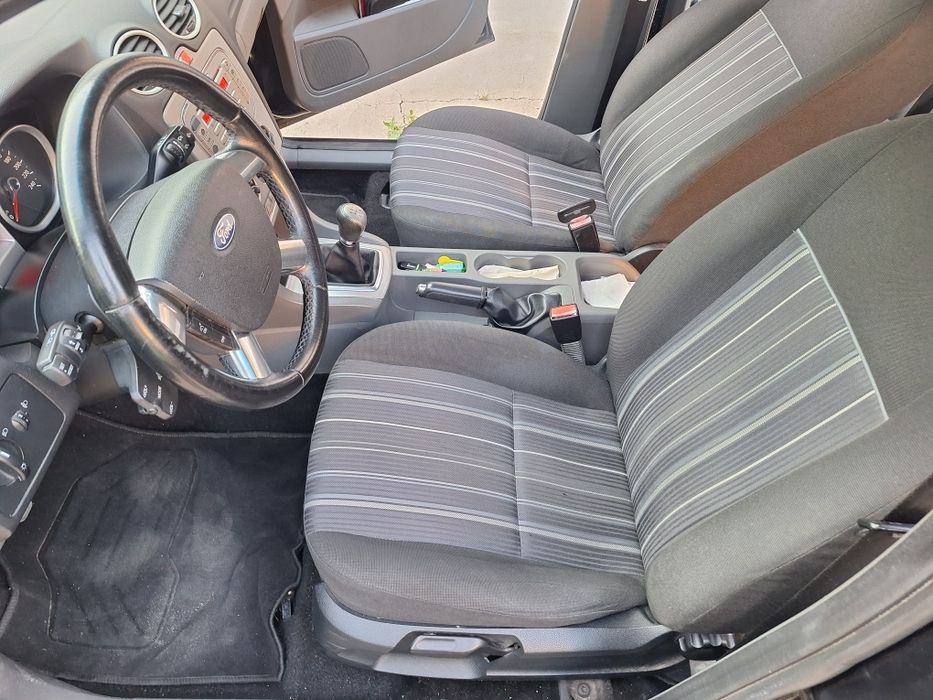 FORD Focus 2009 — imagine 5