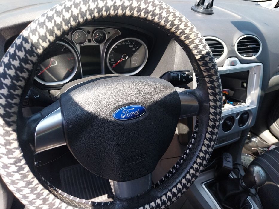 Форд Фокус мк2 на части