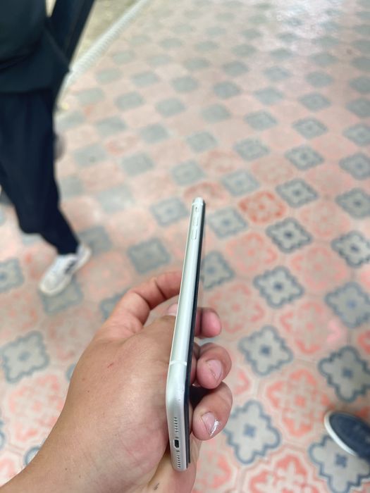 Продаётся  Iphone Xr